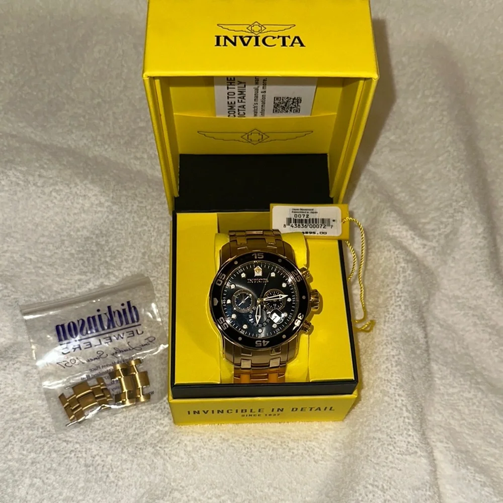 Invicta Yellow Watch Box - Picture 11 of 11